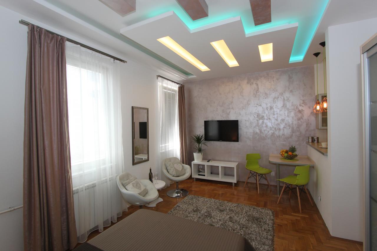 New Belgrade Apartment In Luaran gambar